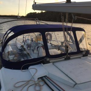 Réalisation d'un taud de cockpit