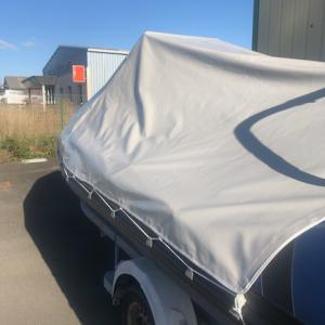 Réalisation bâche de protection pour semi-rigide