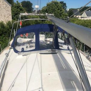 Réalisation d'un taud de cockpit